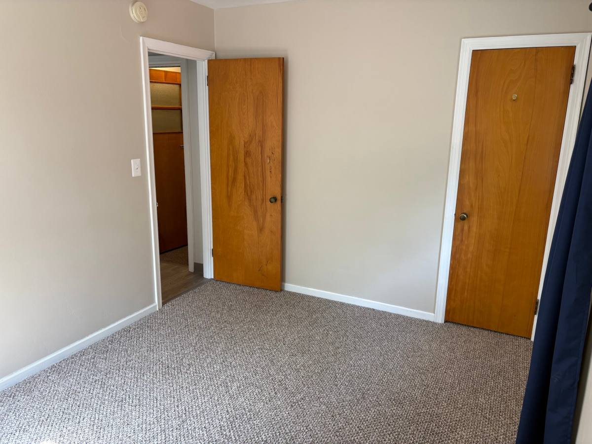 Apartment for rent at 425 Lyon St NE #4, Grand Rapids, MI 49503