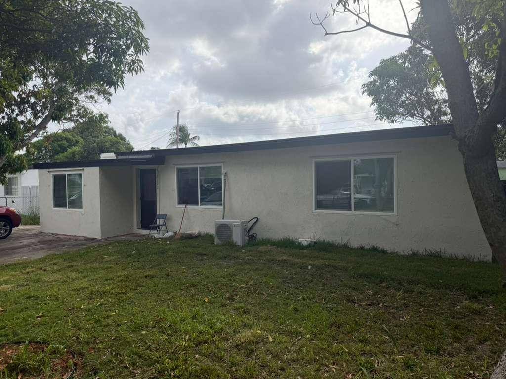 Apartment for rent at 3196 Orange St #B, Boynton Beach, FL 33435