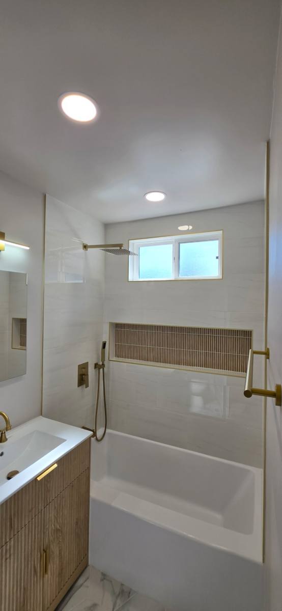 Apartment for rent at 14603 S Orchard Ave, Gardena, CA 90247