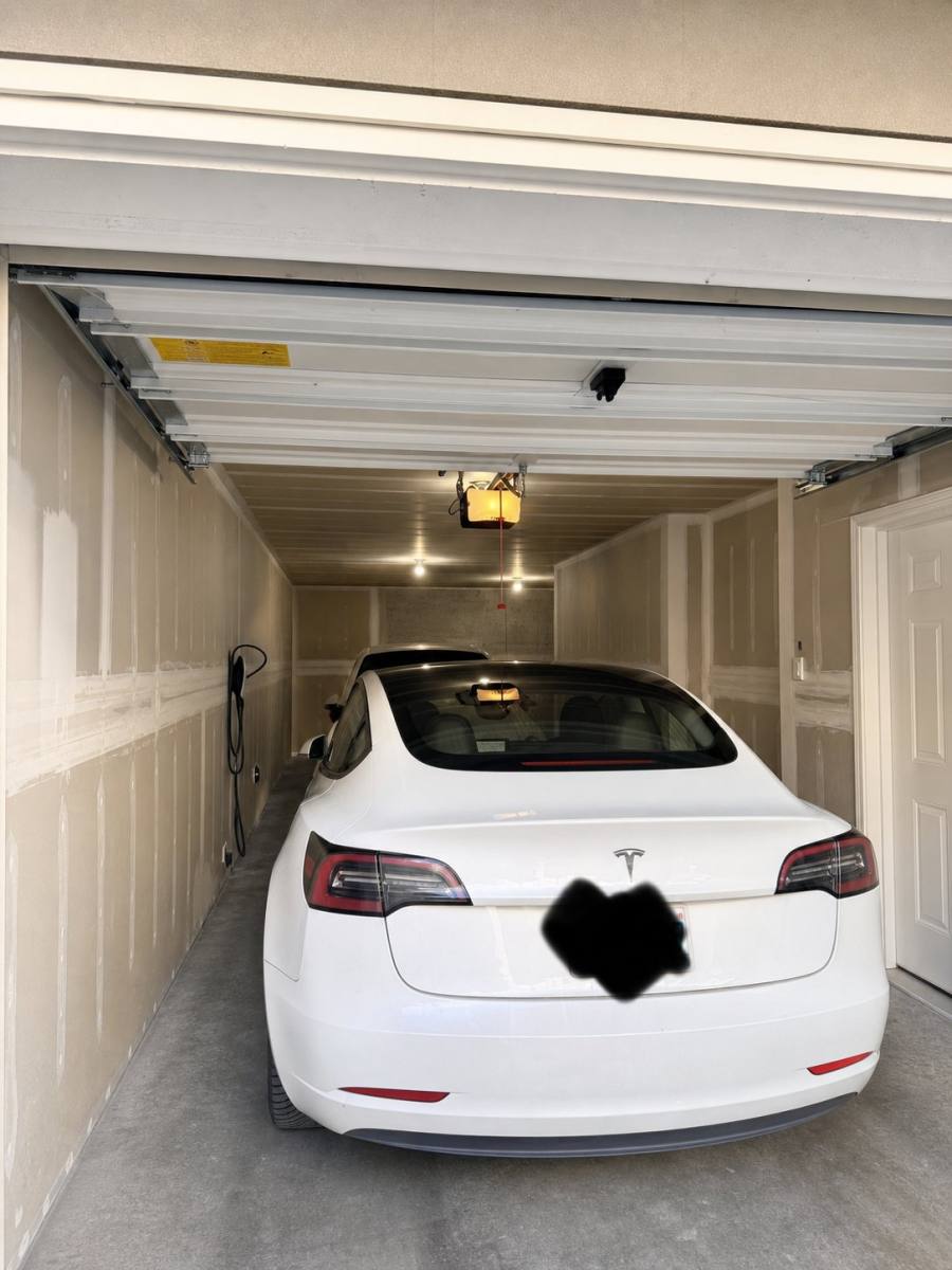 Townhouse for rent at 1800 NE 40th St #G4, Renton, WA 98056