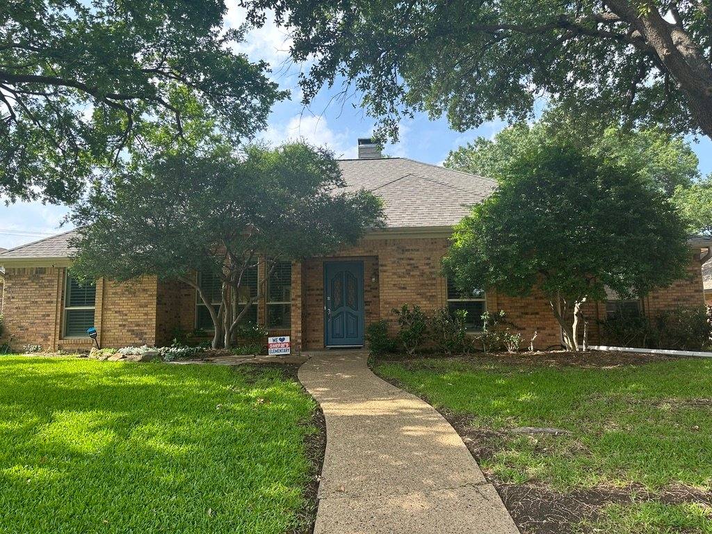 House for rent at 2113 Evergreen Dr, Plano, TX 75075