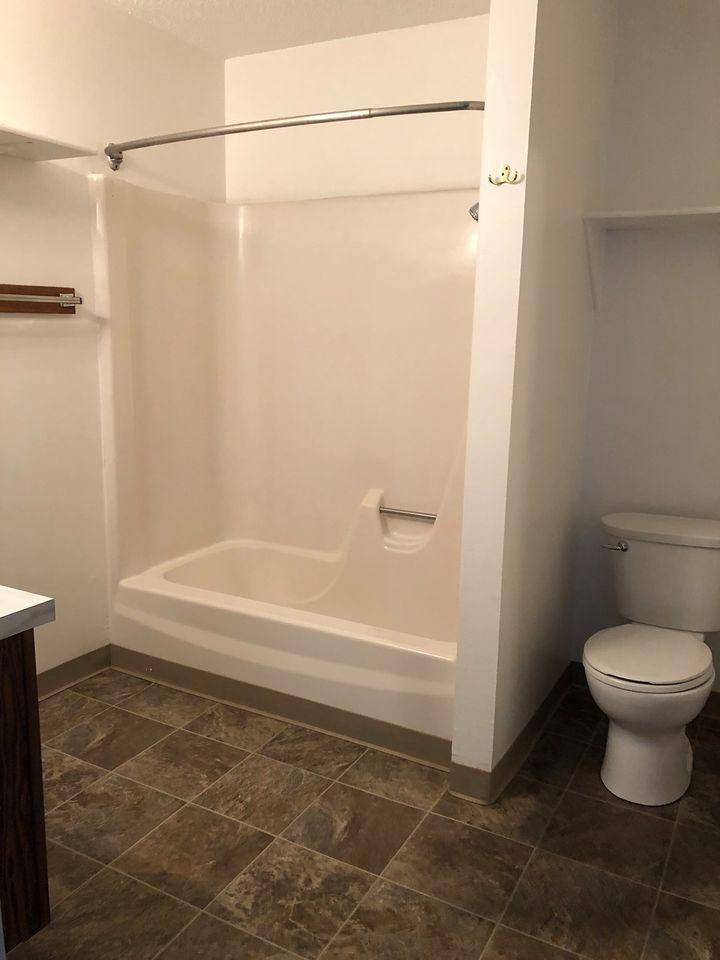 Apartment for rent at 2013 NW Hickory Lane #9, Ankeny, IA 50023