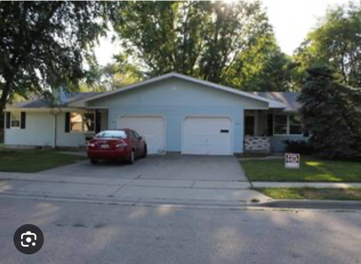 House for rent at 419 Dallas St, Sauk City, WI 53583