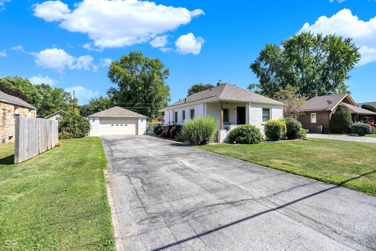 House for rent at 2857 S Capitol Ave, Indianapolis, IN 46225