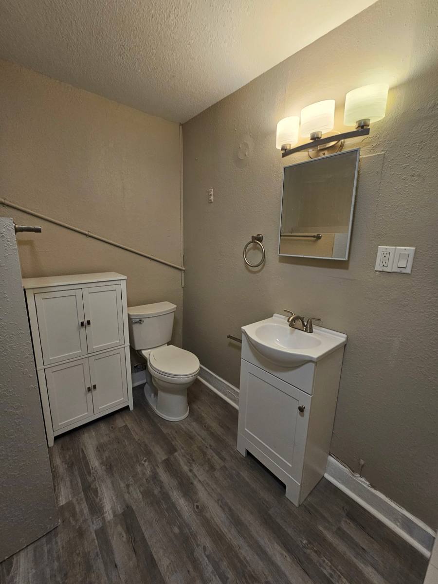 House for rent at 312 S Pine St #REAR, Sebring, FL 33870