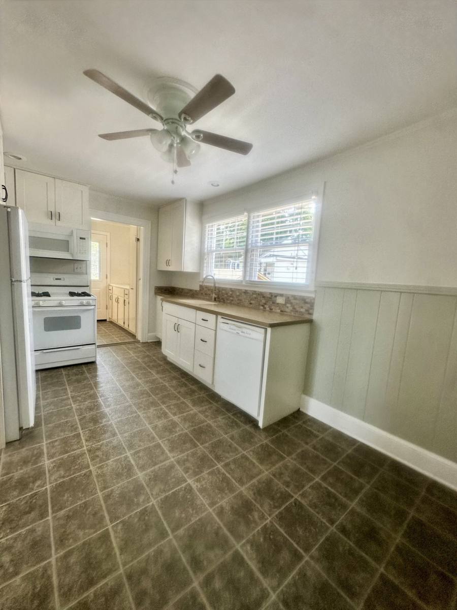 Apartment for rent at 917 Boyle St, Boonton, NJ 07005