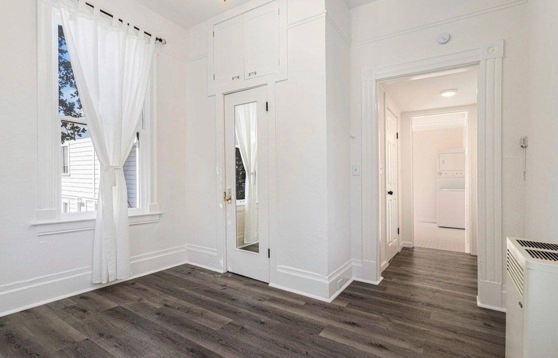 Apartment for rent at 2108 San Antonio Ave #6, Alameda, CA 94501