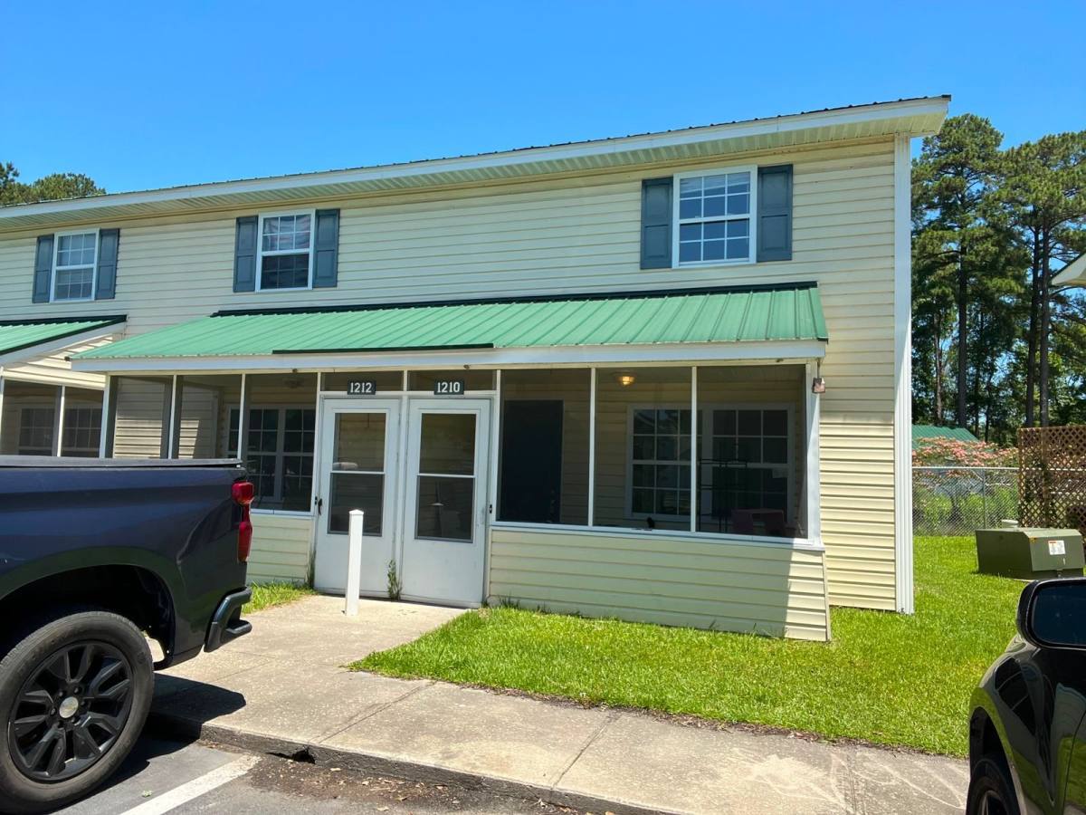 Townhouse for rent at 1210 Shalom Dr, Myrtle Beach, SC 29588