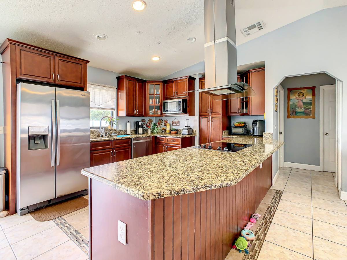 House for rent at 853 Blanc Court, Kissimmee, FL 34759