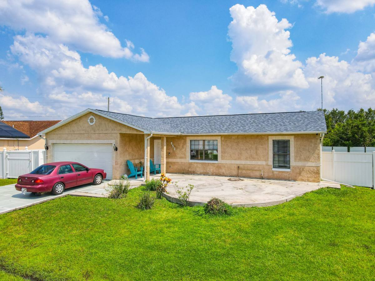 House for rent at 853 Blanc Court, Kissimmee, FL 34759