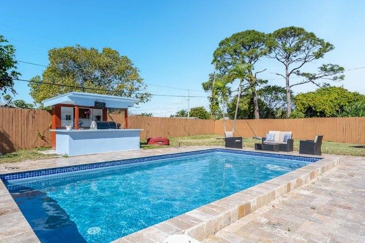 House for rent at 1601 NW 3rd Lane, Boynton Beach, FL 33435