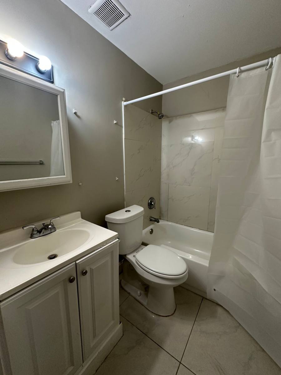 Apartment for rent at 4833 Serafica Dr, Lake Worth, FL 33461