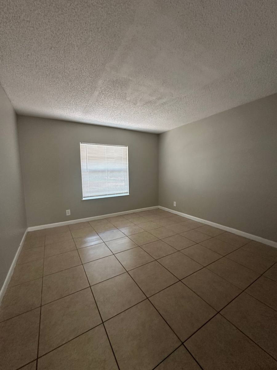 Apartment for rent at 4833 Serafica Dr, Lake Worth, FL 33461