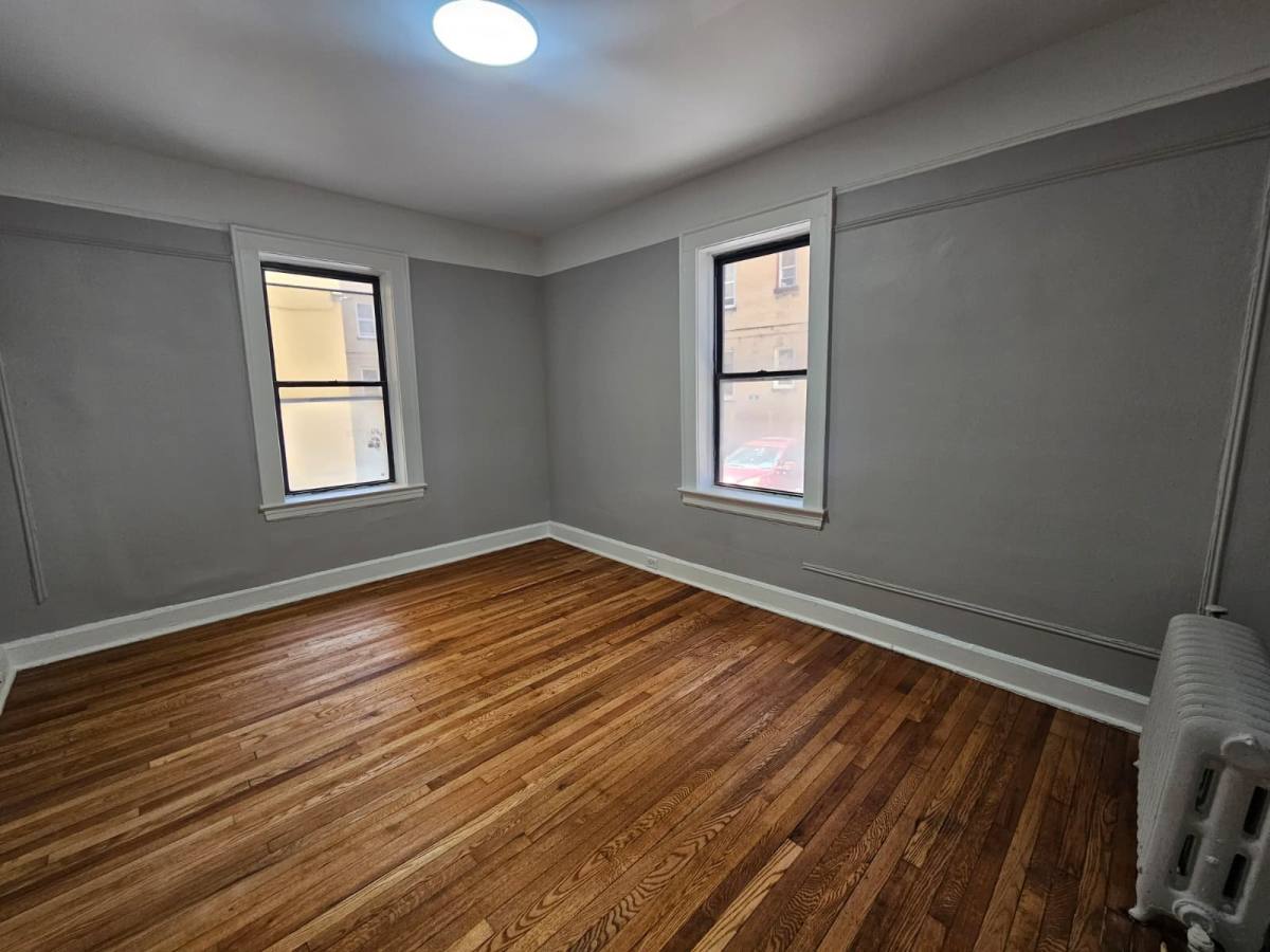 Apartment for rent at 331 Elmora Ave #J, Elizabeth, NJ 07208