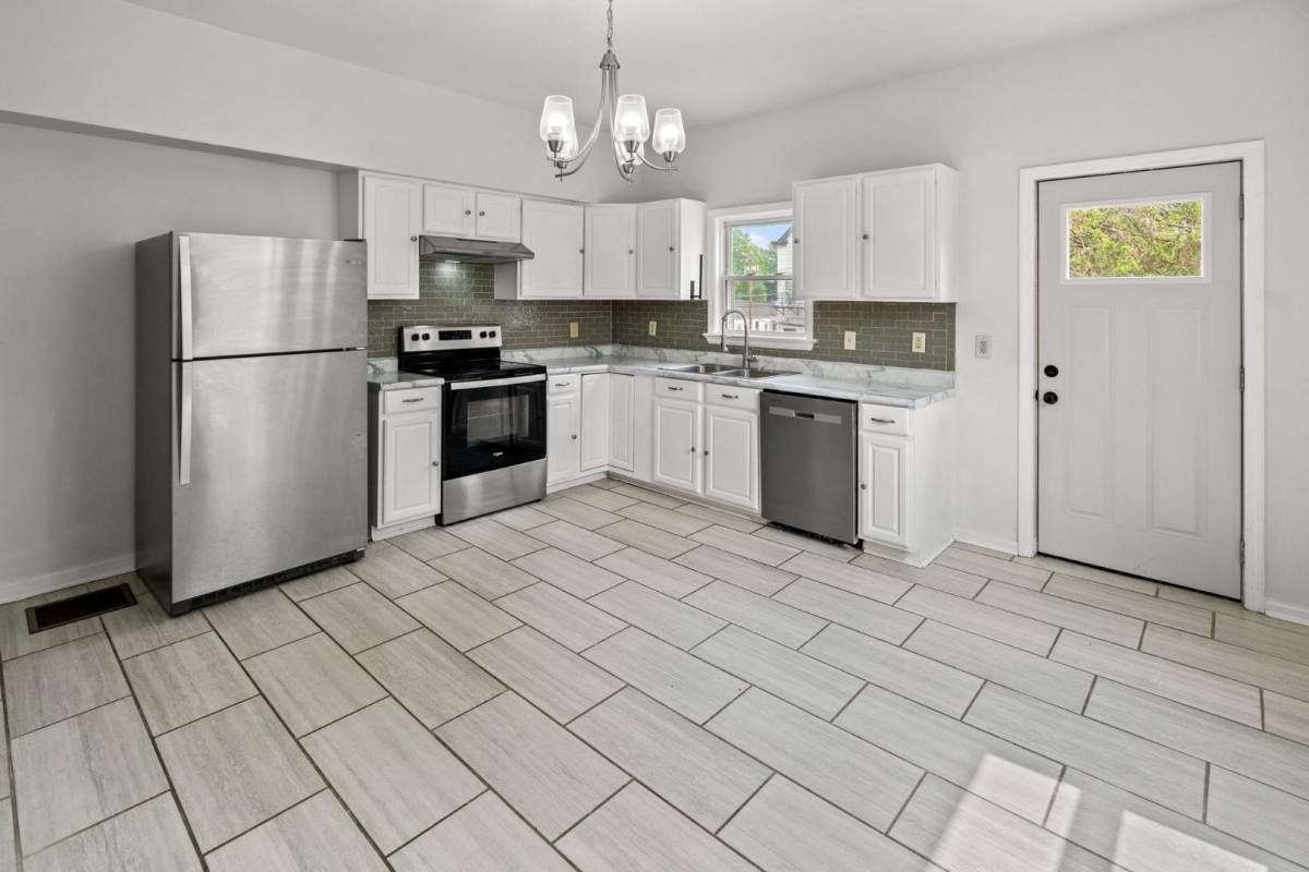 House for rent at 2210 Busse St #1, Covington, KY 41014
