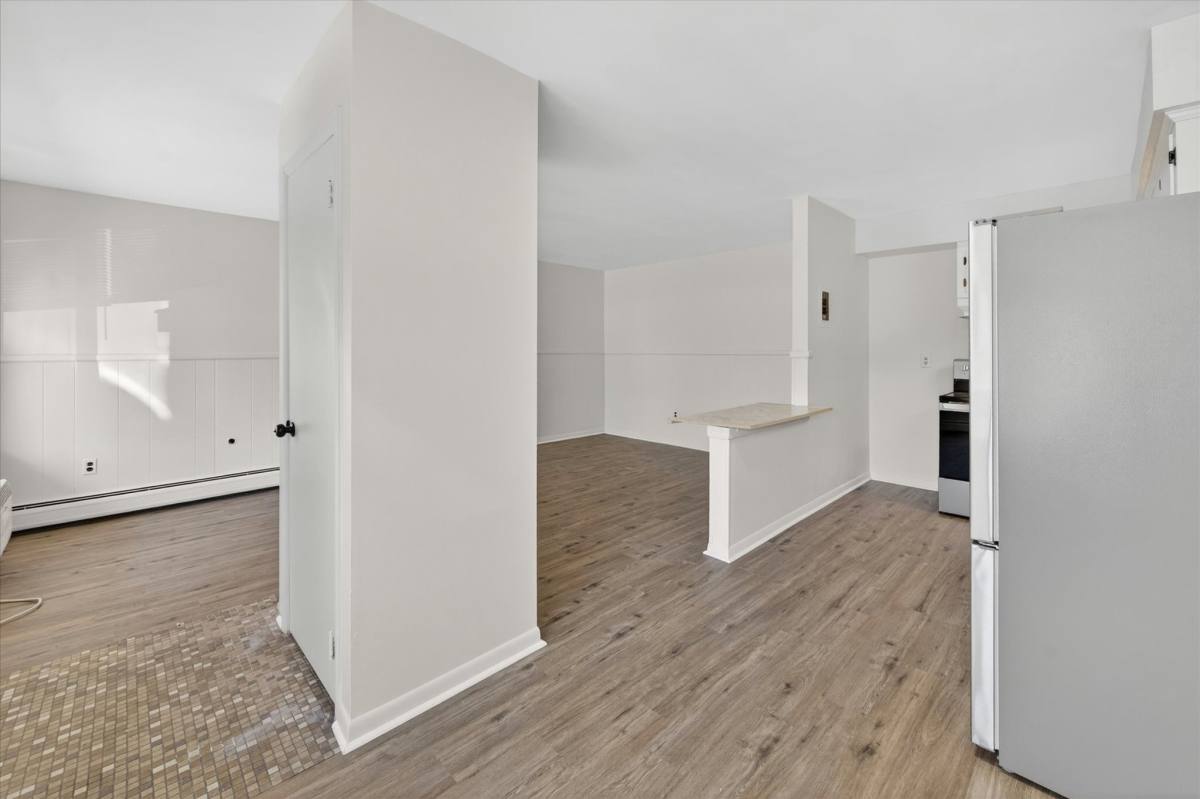 Apartment for rent at 151 E McHattie St #2, South Lyon, MI 48178