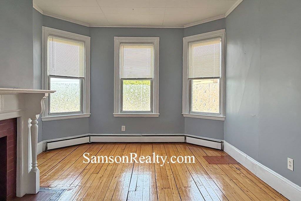 Apartment for rent at 5 Hillside Ave #2, Providence, RI 02906