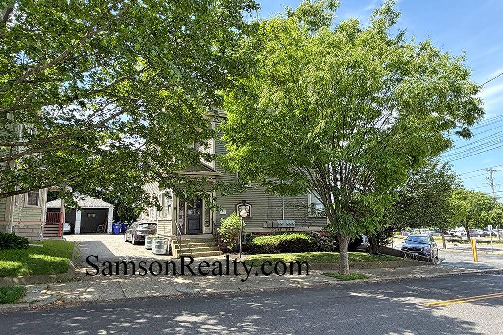 Apartment for rent at 5 Hillside Ave #2, Providence, RI 02906