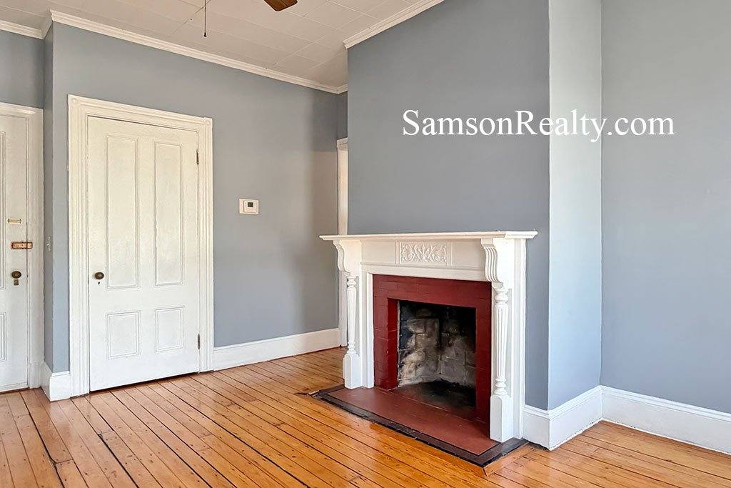 Apartment for rent at 5 Hillside Ave #2, Providence, RI 02906
