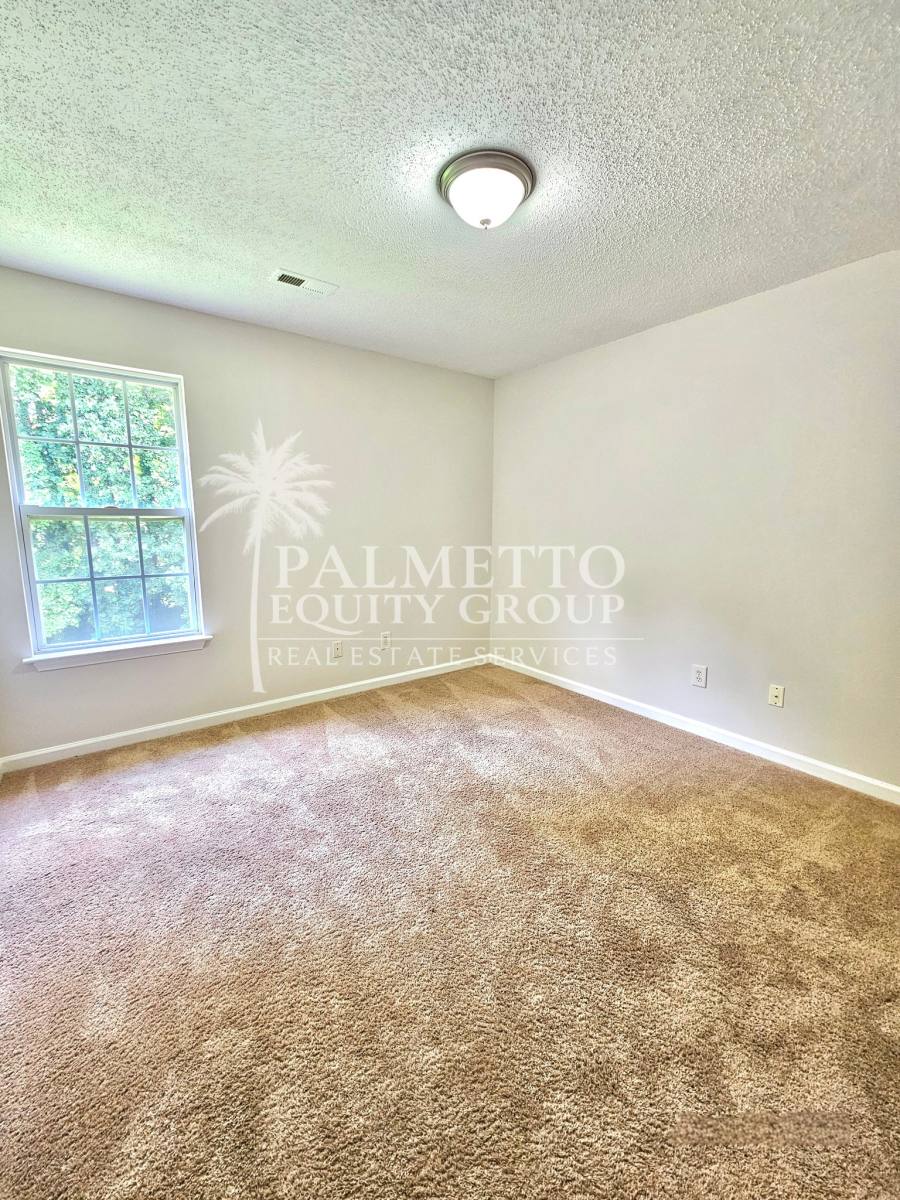 House for rent at 5715 River Glen Dr, Greensboro, NC 27455