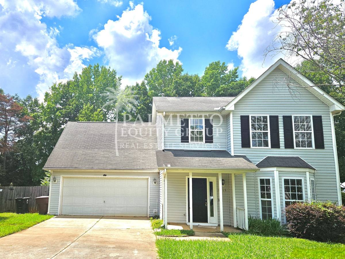 House for rent at 5715 River Glen Dr, Greensboro, NC 27455