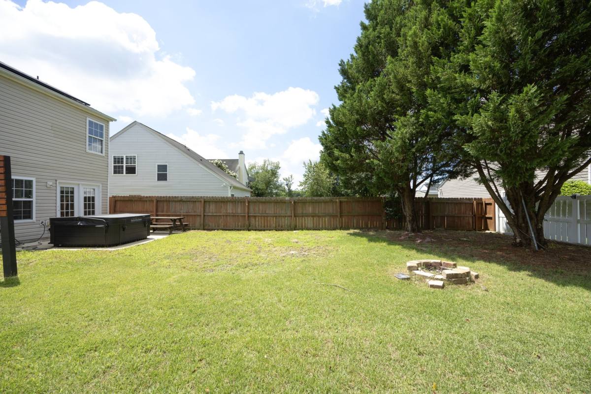 House for rent at 8117 Bright Oak Trail, Raleigh, NC 27616
