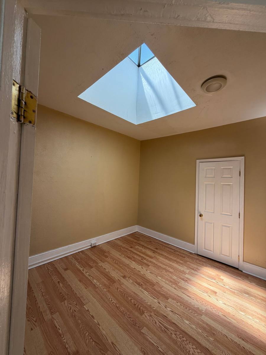 Townhouse for rent at 1206 Bloomingdale Rd, Baltimore, MD 21216
