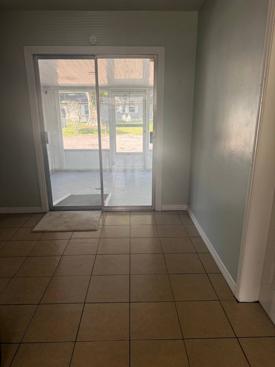 House for rent at 1229 Rawls Dr, Lakeland, FL 33801