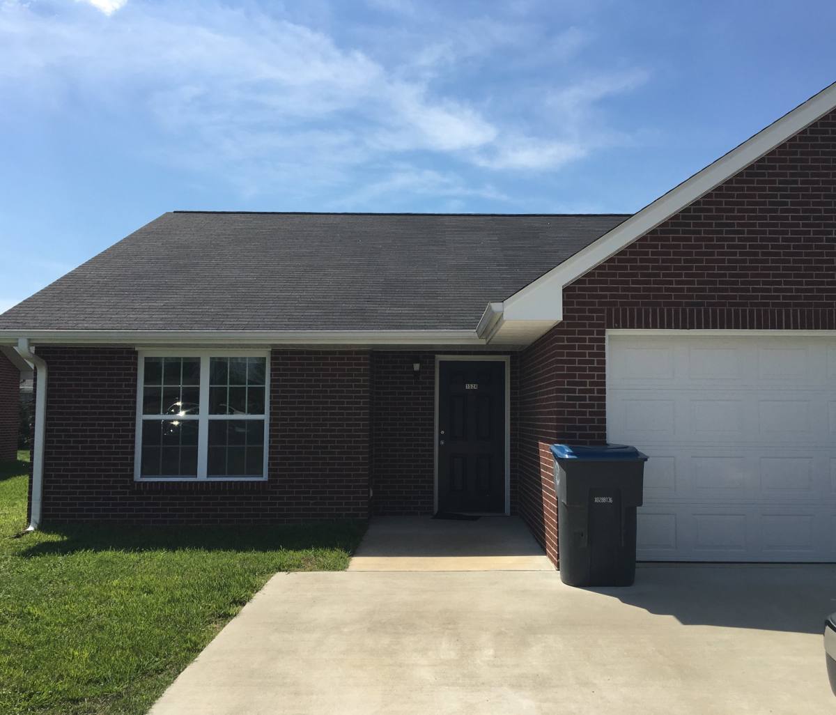 Townhouse for rent at 1532 Hills Chapel Rd, Manchester, TN 37355
