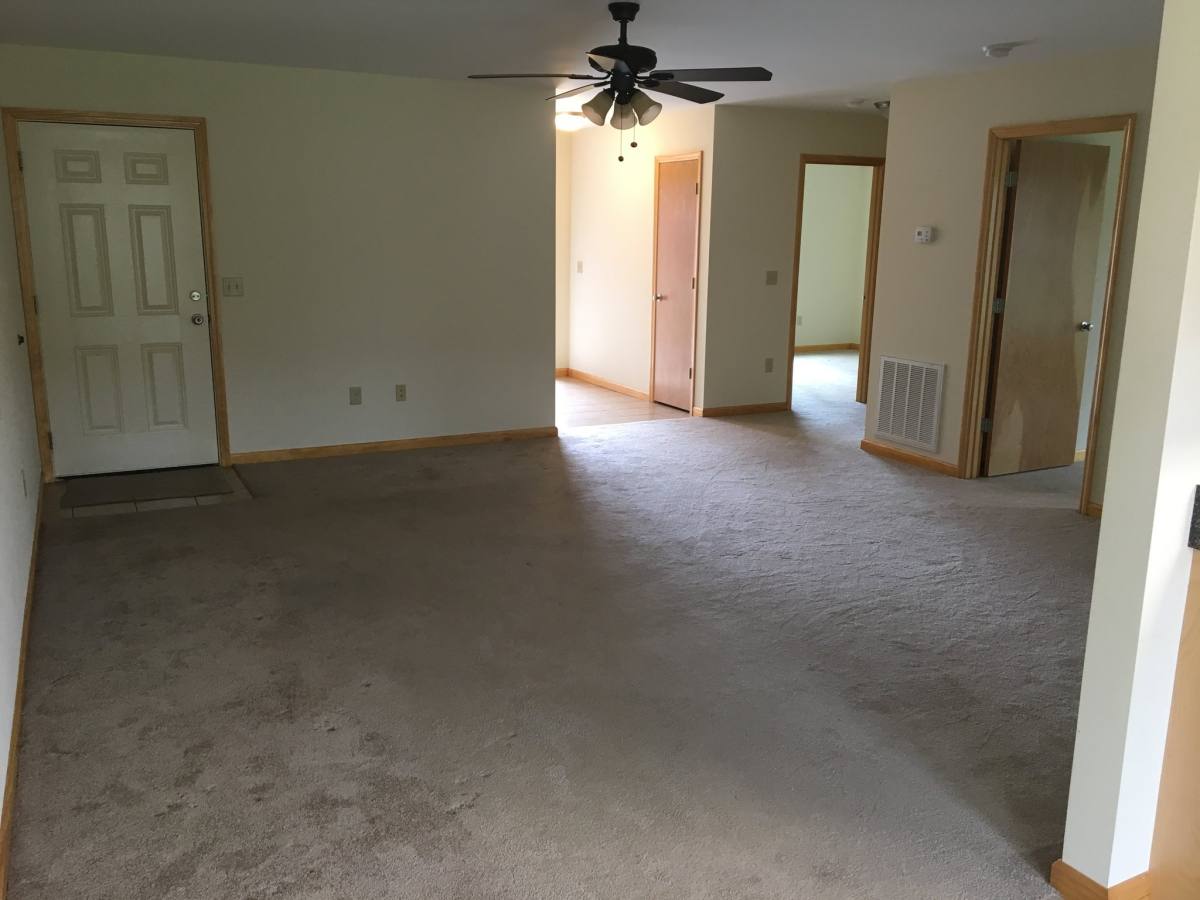 Townhouse for rent at 1532 Hills Chapel Rd, Manchester, TN 37355