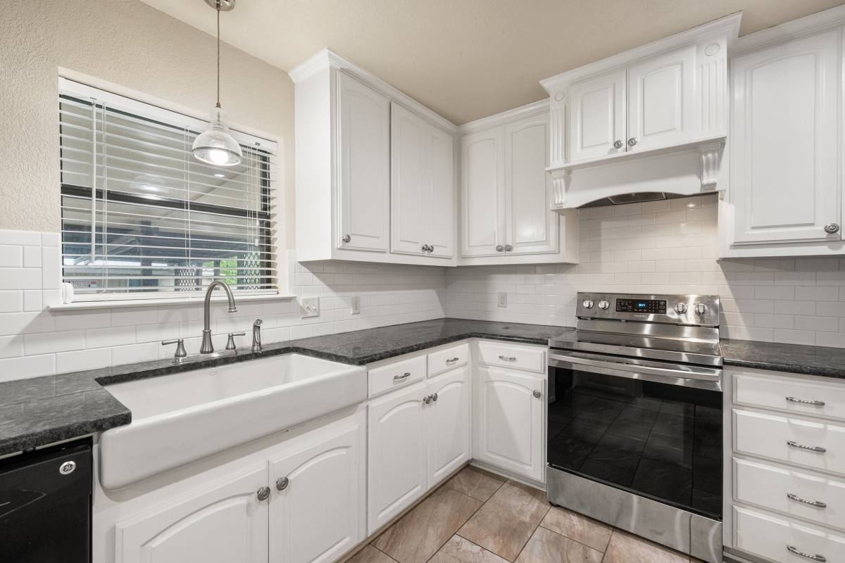 House for rent at 3120 Lafayette St, Corsicana, TX 75110