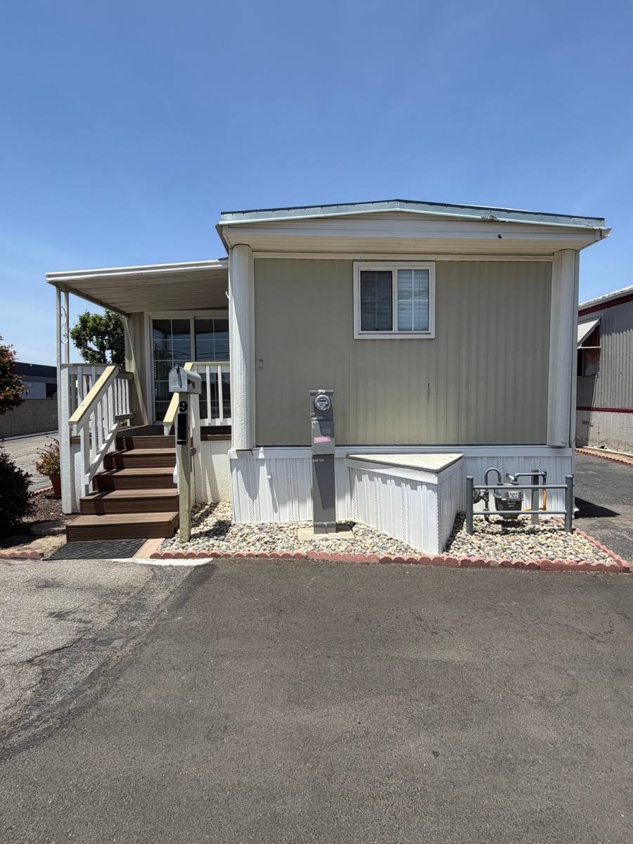 House for rent at 435 E Gardena Blvd #9, Gardena, CA 90248