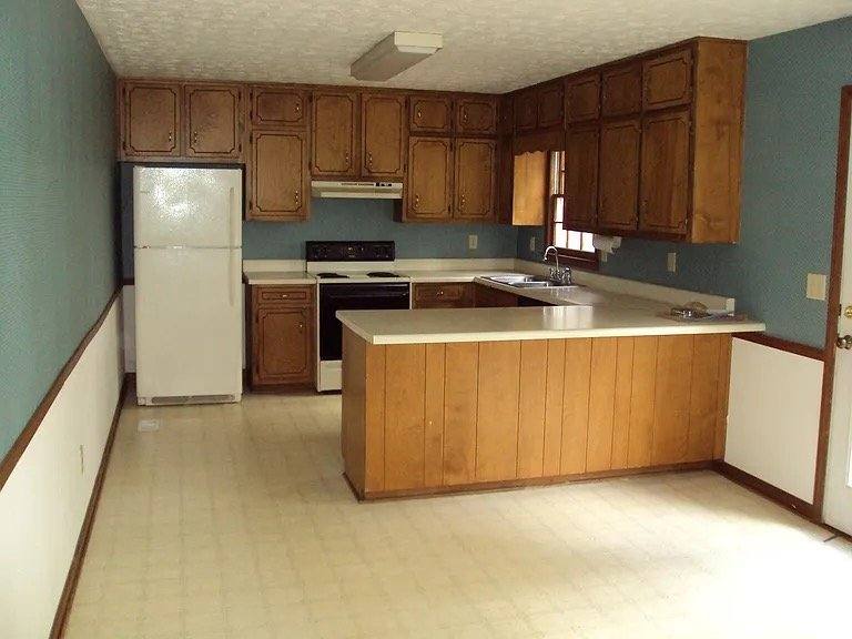 House for rent at 1482 Janice Court SW, Lilburn, GA 30047