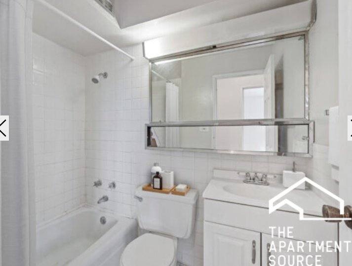 Apartment for rent at 662 W Wrightwood Ave #4, Chicago, IL 60614