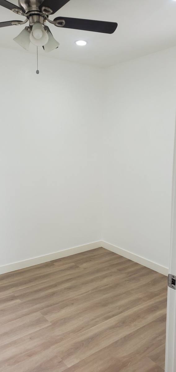 House for rent at 11745 4th Ave, Lynwood, CA 90262