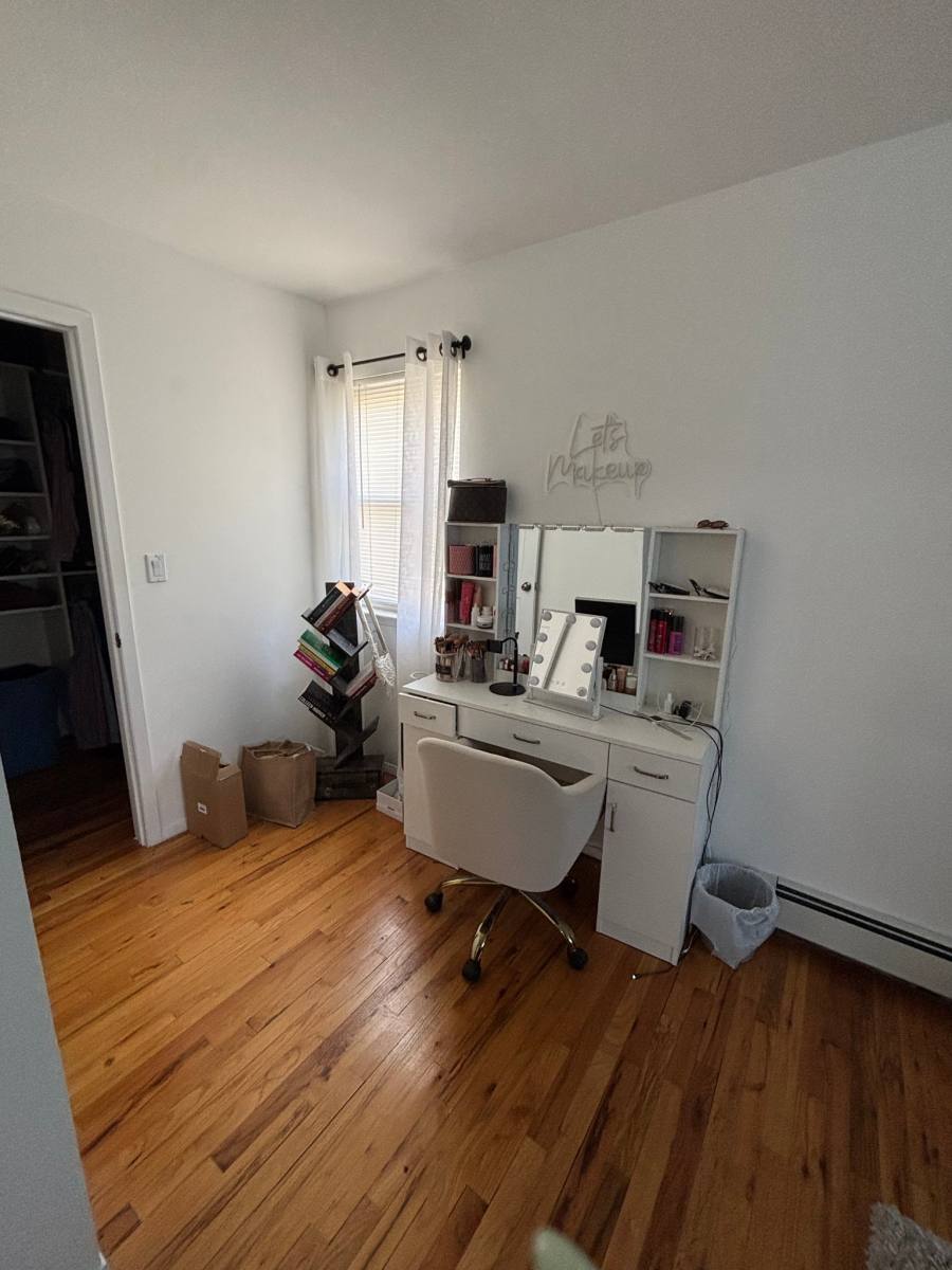 Apartment for rent at 9 Kearney Ave #2 Nd, Bethpage, NY 11714