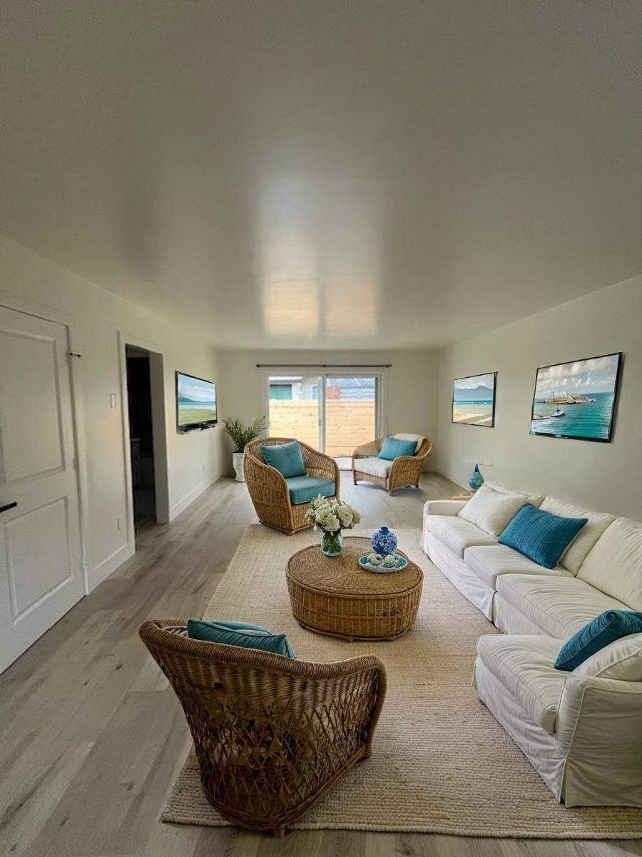 Townhouse for rent at 18881 Mora Kai #21, Huntington Beach, CA 92646