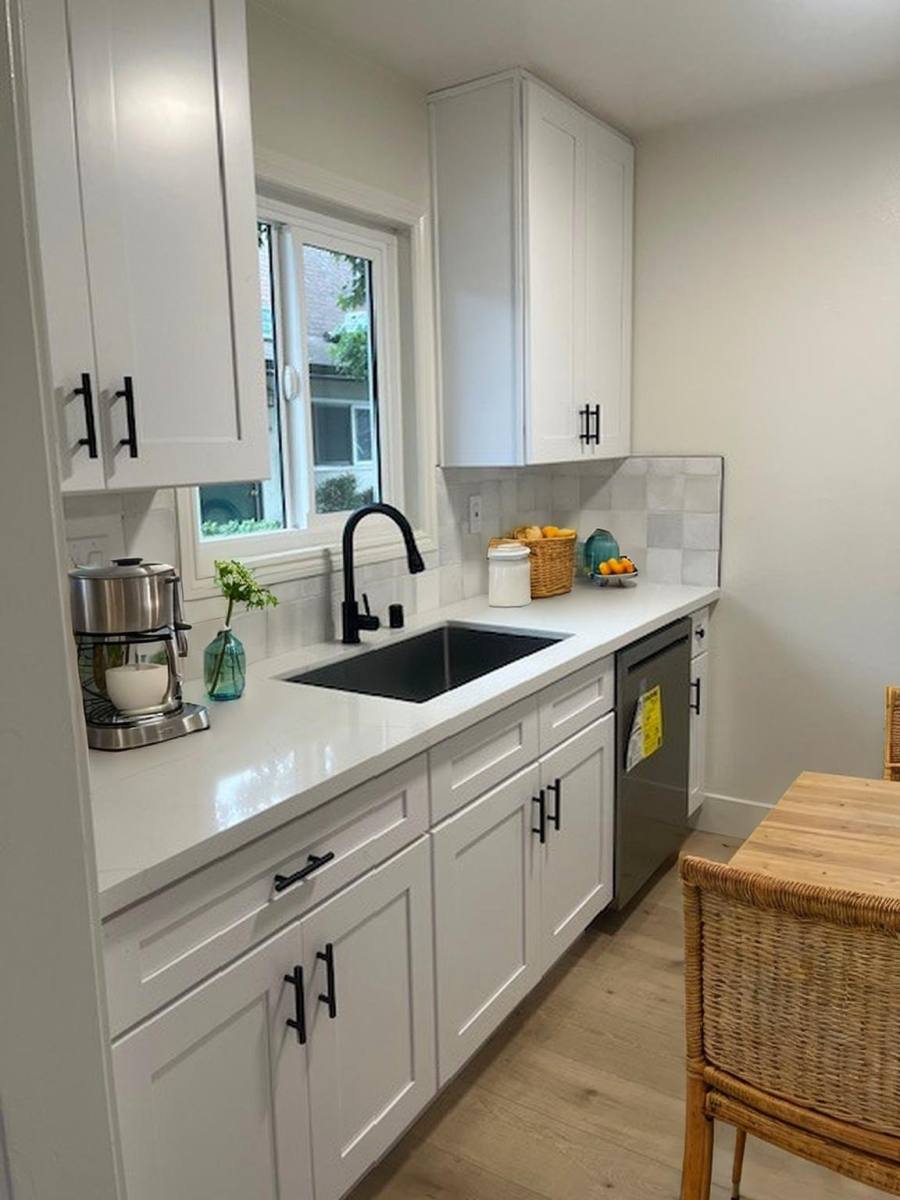 Townhouse for rent at 18881 Mora Kai #21, Huntington Beach, CA 92646