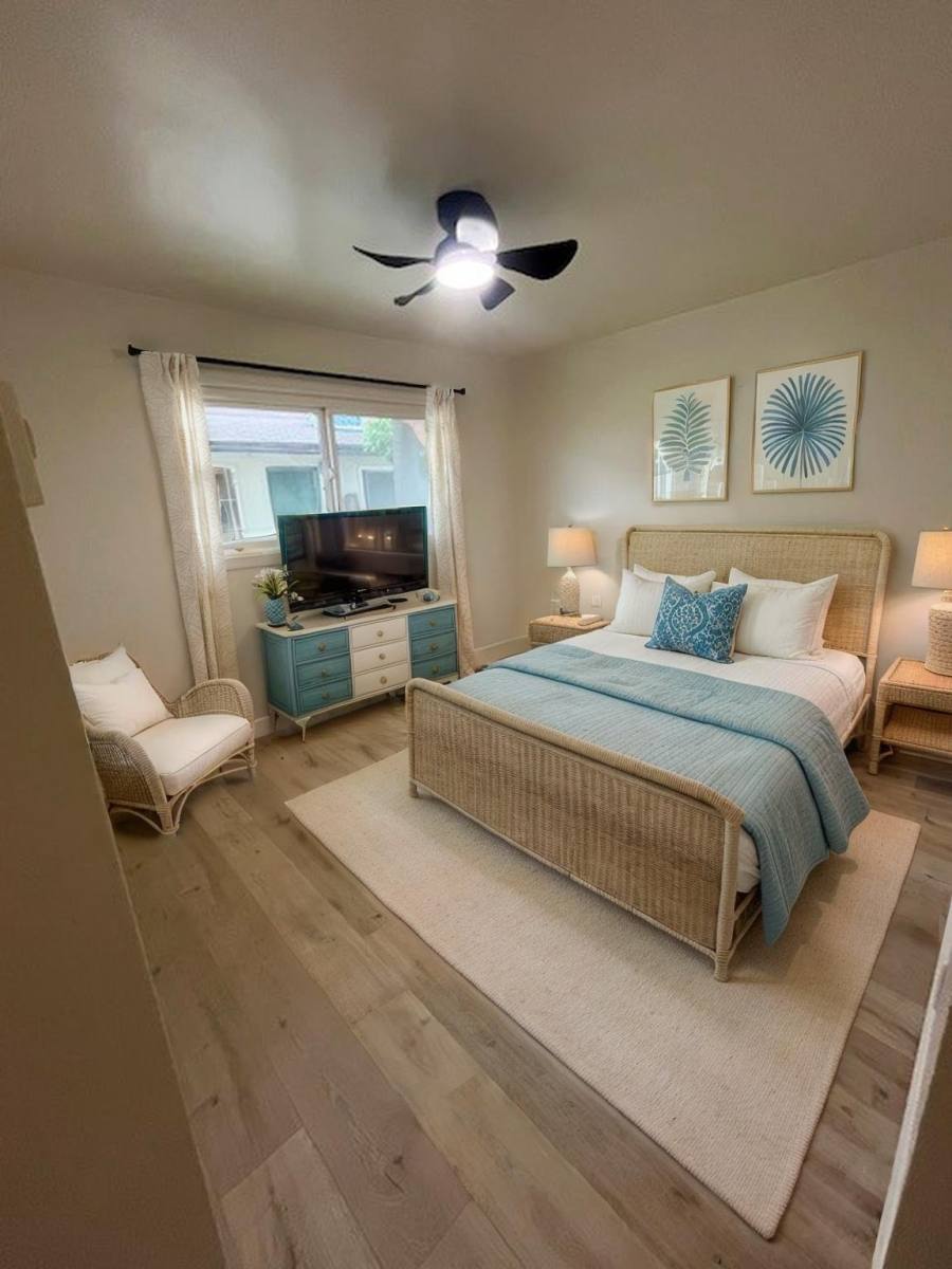 Townhouse for rent at 18881 Mora Kai #21, Huntington Beach, CA 92646