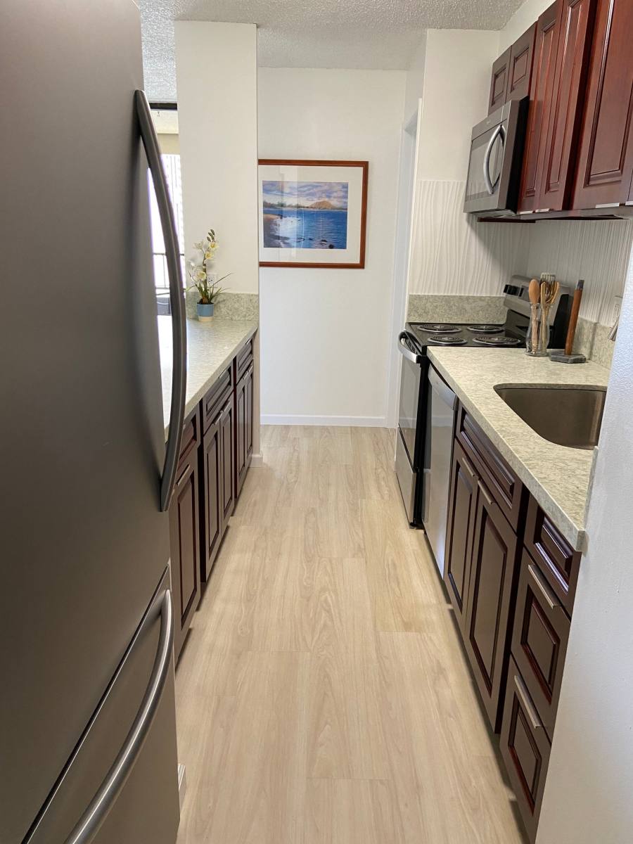 Apartment for rent at 1778 Ala Moana Blvd #2717, Honolulu, HI 96815