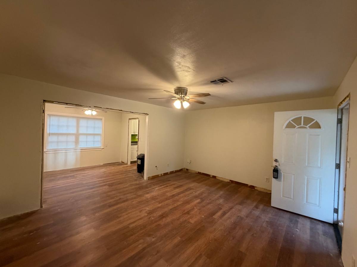 House for rent at 620 SW 50th St, Oklahoma City, OK 73109