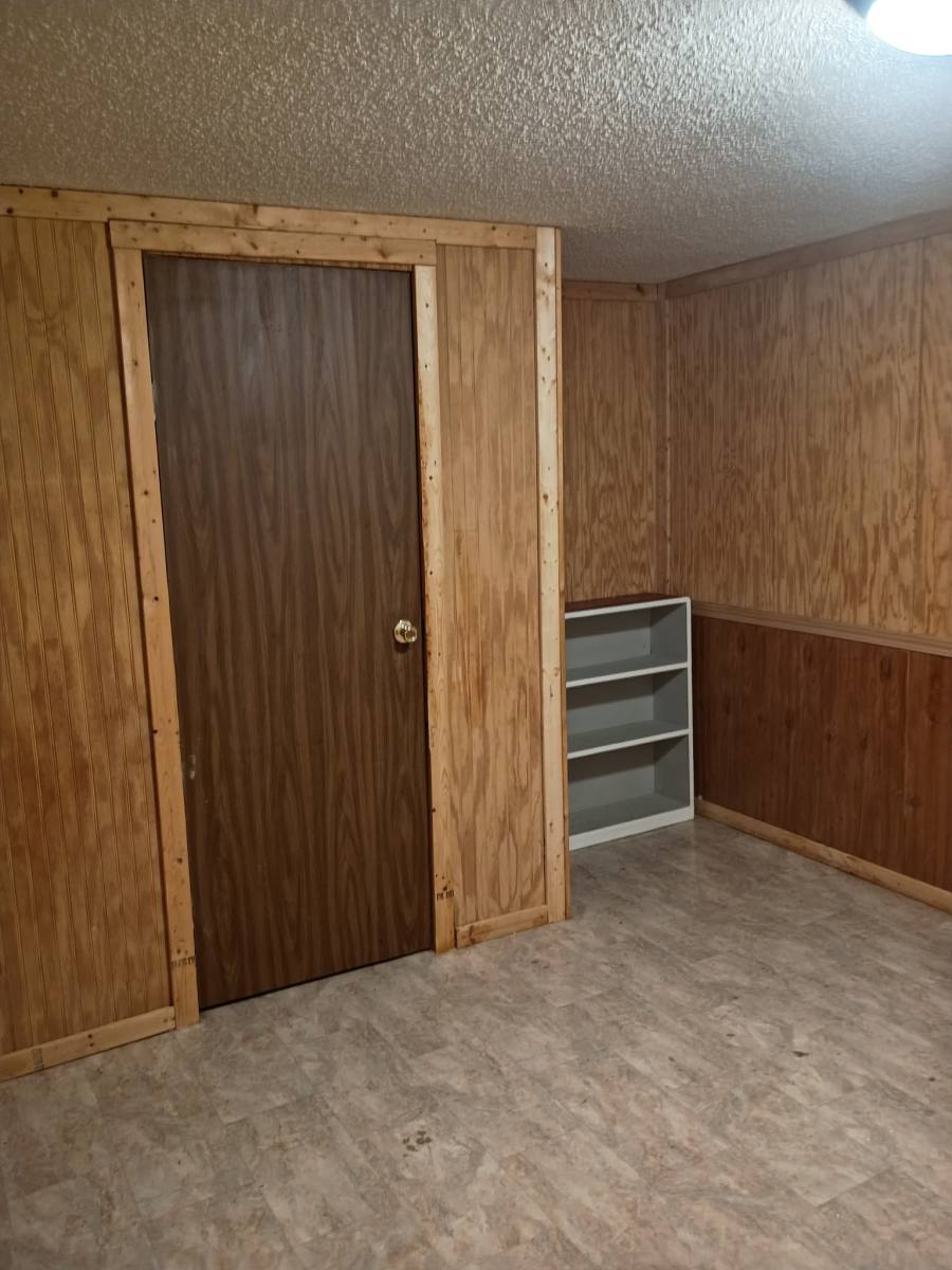 House for rent at 383 Jackson Loop Rd, Flat Rock, NC 28731
