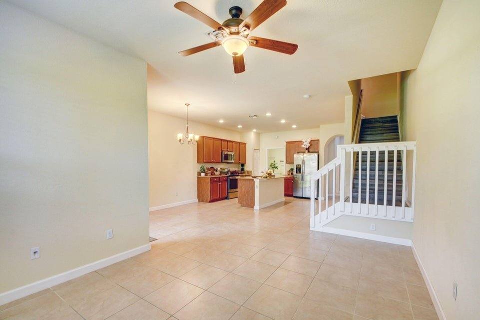 House for rent at 10385 Wellington Parc Dr, Lake Worth, FL 33449