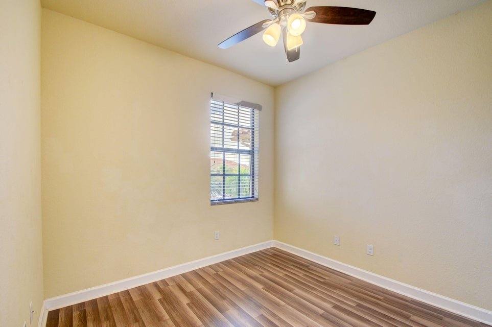 House for rent at 10385 Wellington Parc Dr, Lake Worth, FL 33449
