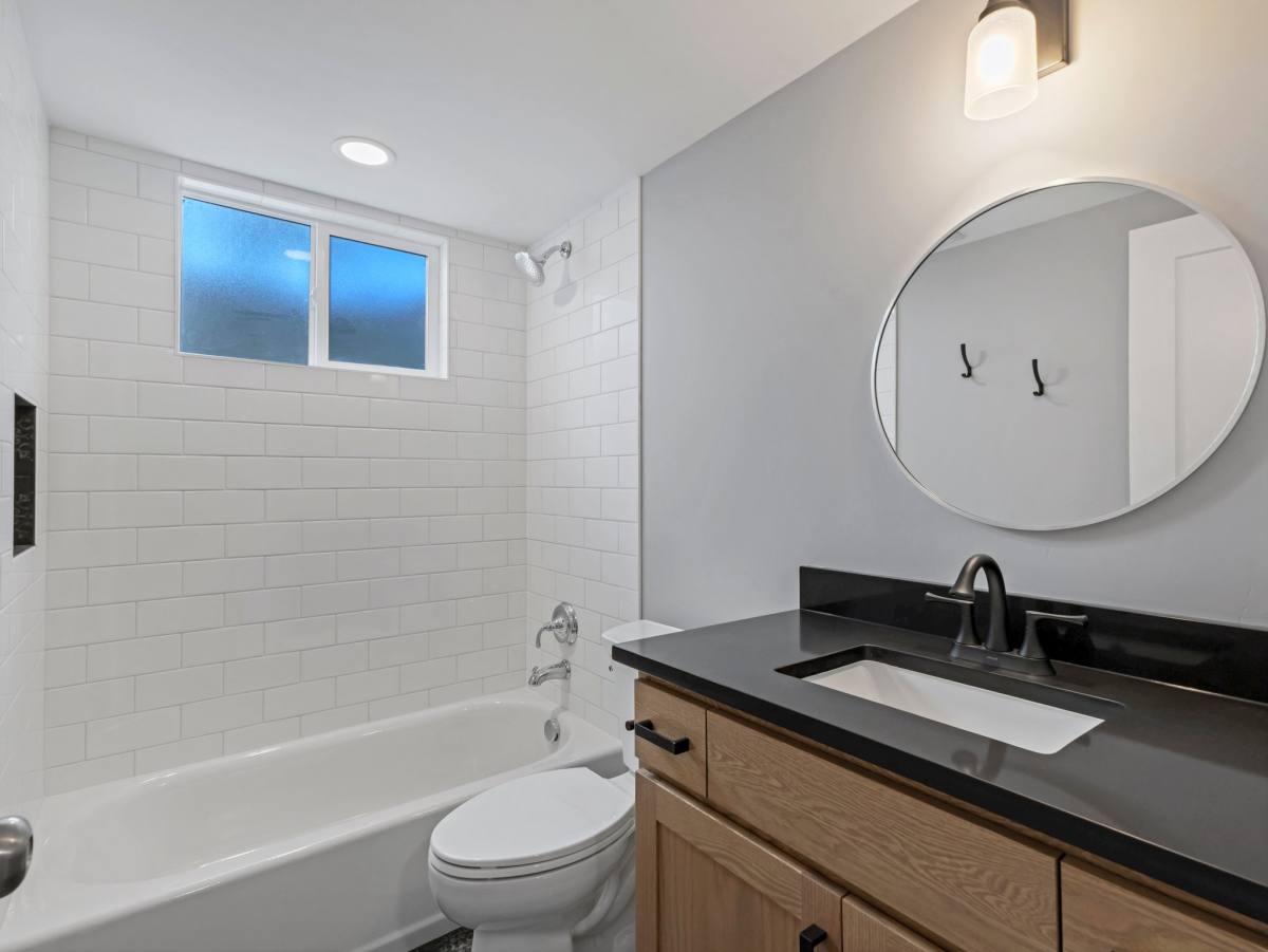 Apartment for rent at 1565 Hadley's View Dr, Salt Lake City, UT 84121
