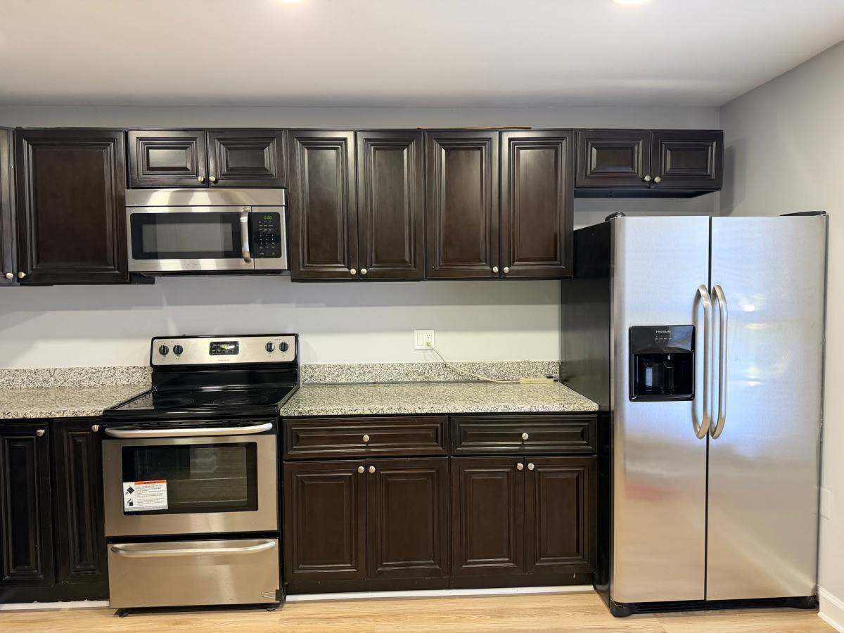 Townhouse for rent at 601 Colonial Ave, Sterling, VA 20164