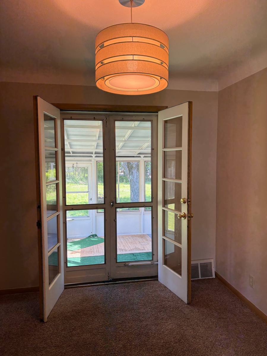 House for rent at 1348 Beaconfield Rd, Cleveland, OH 44124