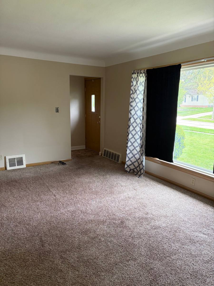 House for rent at 1348 Beaconfield Rd, Cleveland, OH 44124