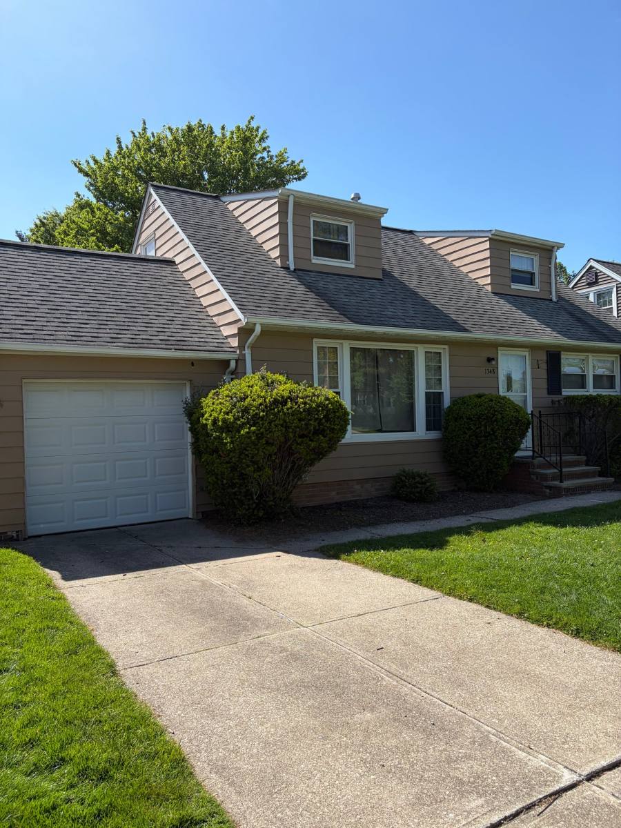 House for rent at 1348 Beaconfield Rd, Cleveland, OH 44124