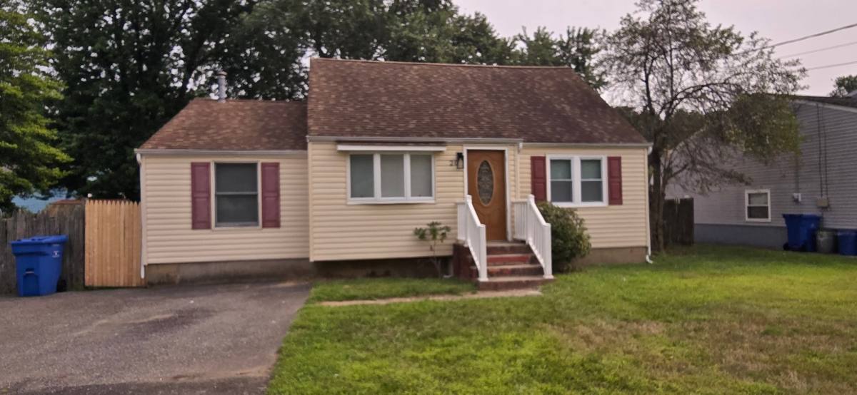 House for rent at 20 Borghaus Rd, Helmetta, NJ 08828